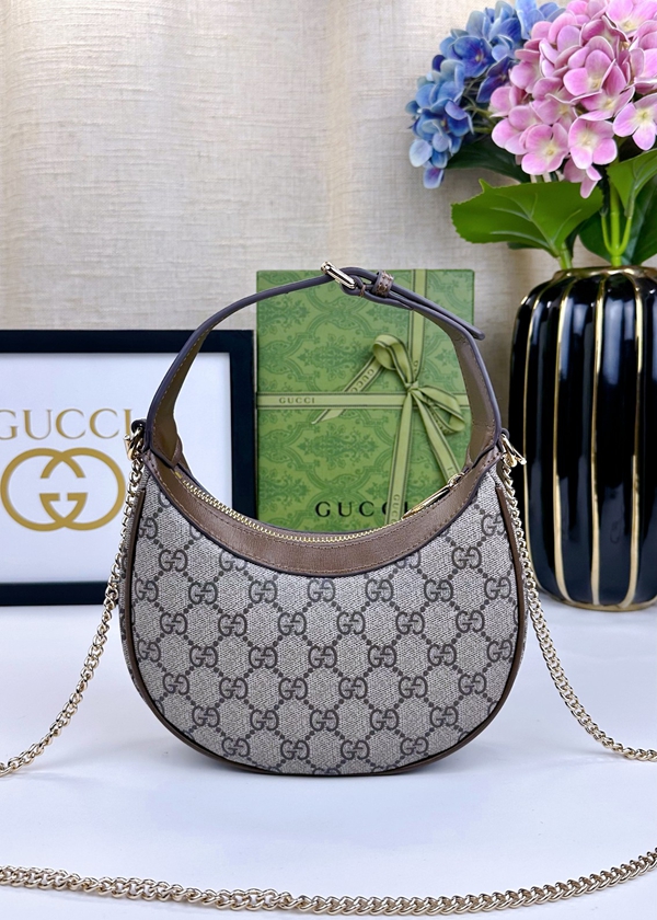 激安グッチバッグコピー内部構造